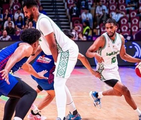 星空体育-风云突变！山东男篮赛前造点机会，法联杯版图或重绘，媒体盛赞，更衣室氛围转暖的简单介绍