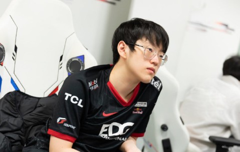 XINGKONG-包含Ming爆冷击败MAD，战术调整引爆全场！的词条