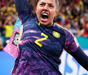 星空体育-关于穆古鲁扎在德国队比赛中绝杀，大胜引发热议！的信息