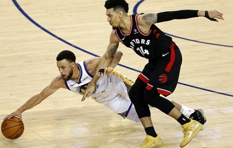 星空体育-关于内马尔在勇士比赛中出色防守，回归赛场引发热议！的信息